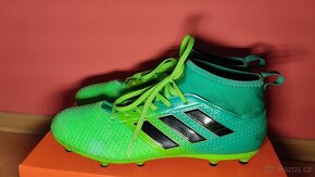 Kopačky Adidas vel.44 2/3