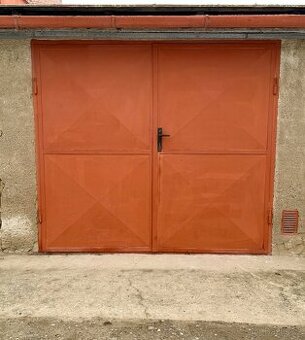 Prodej garáže, 23m², Opava, ul. Vojanova, elektřina 230V