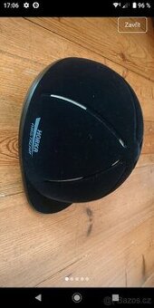 Jezdecká sametová helma Horka