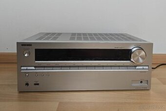 Onkyo TX-NR646 /Wi-Fi/Bluetoot/AirPlay/Dolby Atmos
