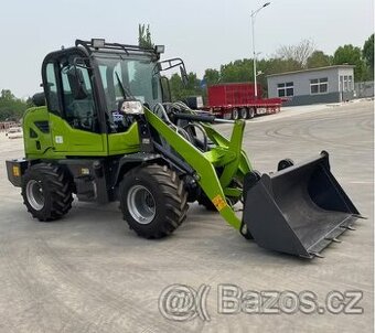 Kloubovy nakladač HT920 4x4