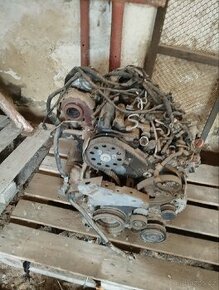 Motor golf 6 2.0 TDI commonrail 125kw
