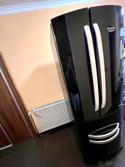 Americká lednická Hotpoint Ariston.Nefunkční.