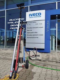 REOS mycí systém na velké prosklené plochy
