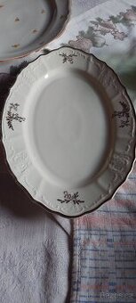 Krasne starozitne sklo a porcelan,