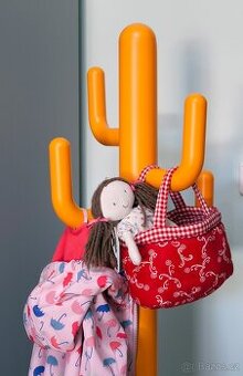 Věšák zn.Kare Design - 1