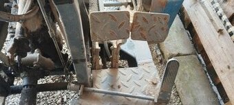 Malo traktor