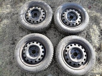 HYUNDAI KIA disky 5x114,3 R15 ET 47