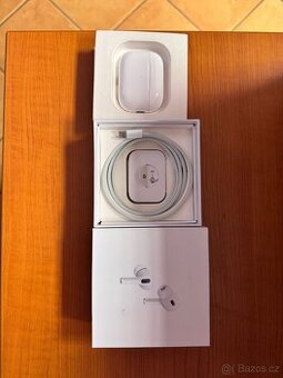 Apple AirPods pro 2.generace - 1