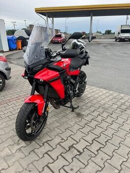 Yamaha tracer9