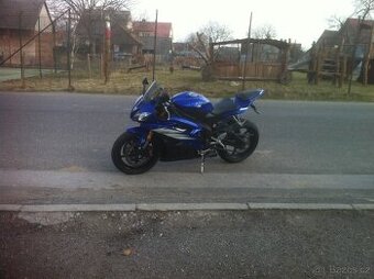 Koupím Yamaha R6