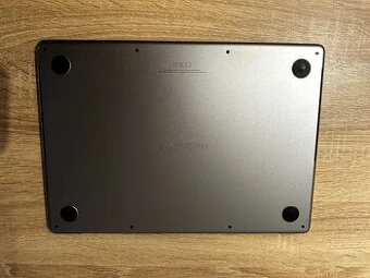 MacBook M2 Pro 14” 2023 — 16 GB RAM/512 GB SSD ideální stan,