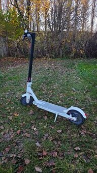 Elektrická koloběžka Xiaomi