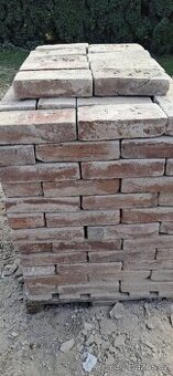 Staré pálené cihly