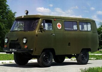 Predám UAZ 452 (tzv. Buchanka) a UAZ 469 (vojenský Jeep)