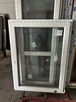 Prodám plastové okno š. 1080mm v. 1450mm