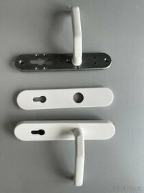 Prodám oboustrannou kliku na vchodové dveře- levnř