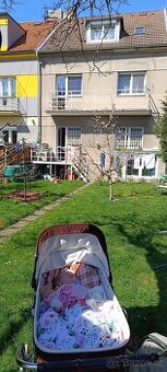 retro kočárek Liberta