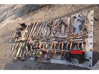 Zetor Crystal ramena, konzole, závěs, zvedák, napínák