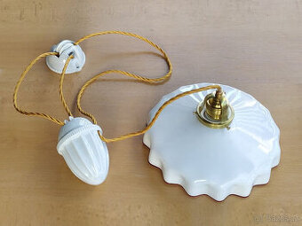 Starý stahovací lustr / stahovačka - červená linka