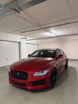 Jaguar XE 2.0D 4x4 R-SPORT DYNAMIC
