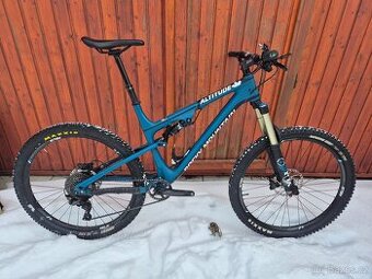 Rocky Mountain Altitude Carbon