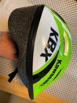 Dětská helma na kolo