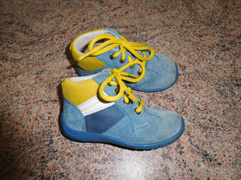 Celoroční boty Superfit vel. 22