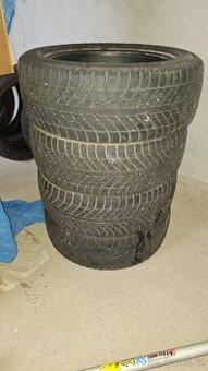 Pneu Goodyear Vector 4 seasons celoroční 205/55 R16