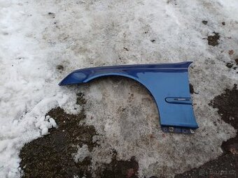 Levý blatník na Mercedes w203, bez koroze