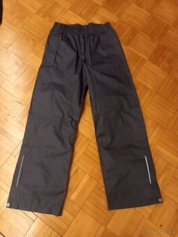 Šusťáky / šusťákové kalhoty zn. Crivit vel. 134-140