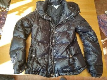 Dámská černá péřová bunda TOMMY HILFIGER