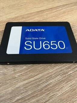 Zcela nový a nepoužití SSD 2.5"  ADATA SU650 Profi Solid