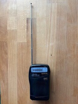 Retro kapesní rádio Artech