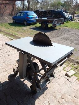 Cirkularka s kolébkou