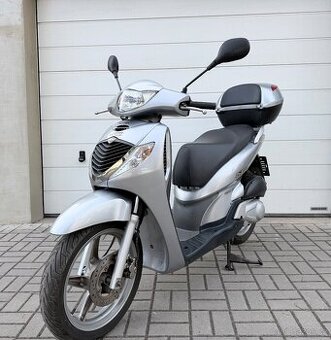 Honda SH 125i, Cz doklady