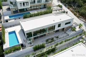 Nově postavená luxusní vila s bazénem a výhledem na moře, 10