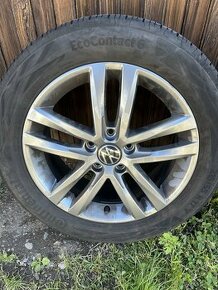 Sada Alu 215/55 r17 originál VW