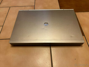 HP Elitebook 8570p I5, 256 SSD Win 10 Pro s dokovací stanic