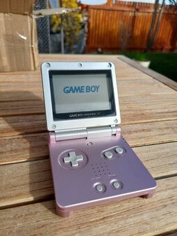 Nintendo Game Boy Advance SP AGS-001