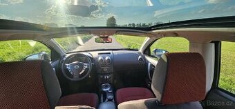 Nissan Qashqai 2.0 DCi 4x4 automat,tažné,panorama