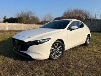 Mazda 3 2.0 Skyactiv-G122 Led, Head UP, adaptivny tempomat