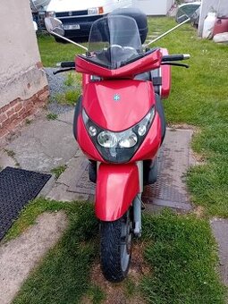 Piaggio Beverly 250
