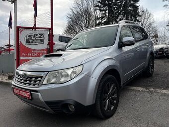 Subaru Forester 2.0D Edition • 108kw • 9/2012 • AWD • Kamera
