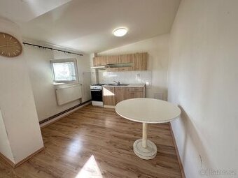 Pronájem bytu 3+kk 80 m2, ulice Francouzská - Brno
