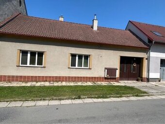 Rodiný dům na prodej Jezernice - 1
