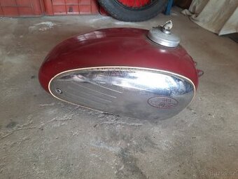 Jawa 250 panelka nádrž patinovka