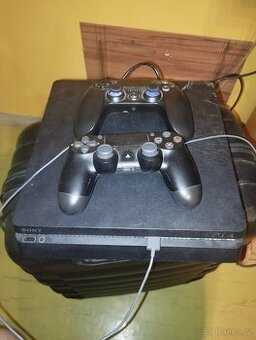 PlayStation 4 Louny