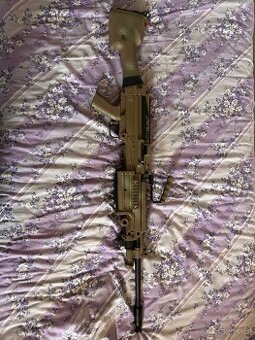 M249