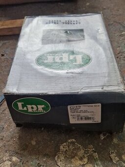 BUBNOVÉ BRZDOVÉ DESTIČKY LPR 213676